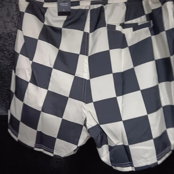 NWT I.N.C swim wear cream and black checkered size Large - Picture 3 of 5